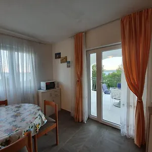 Lucija Apartament